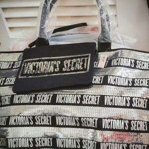 Victoria's Secret Black and White Tote Bag With Medium Pouch